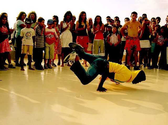 Breakdancing at the Olympics, Remaking Notre Dame’s Clock, and Addicted ...
