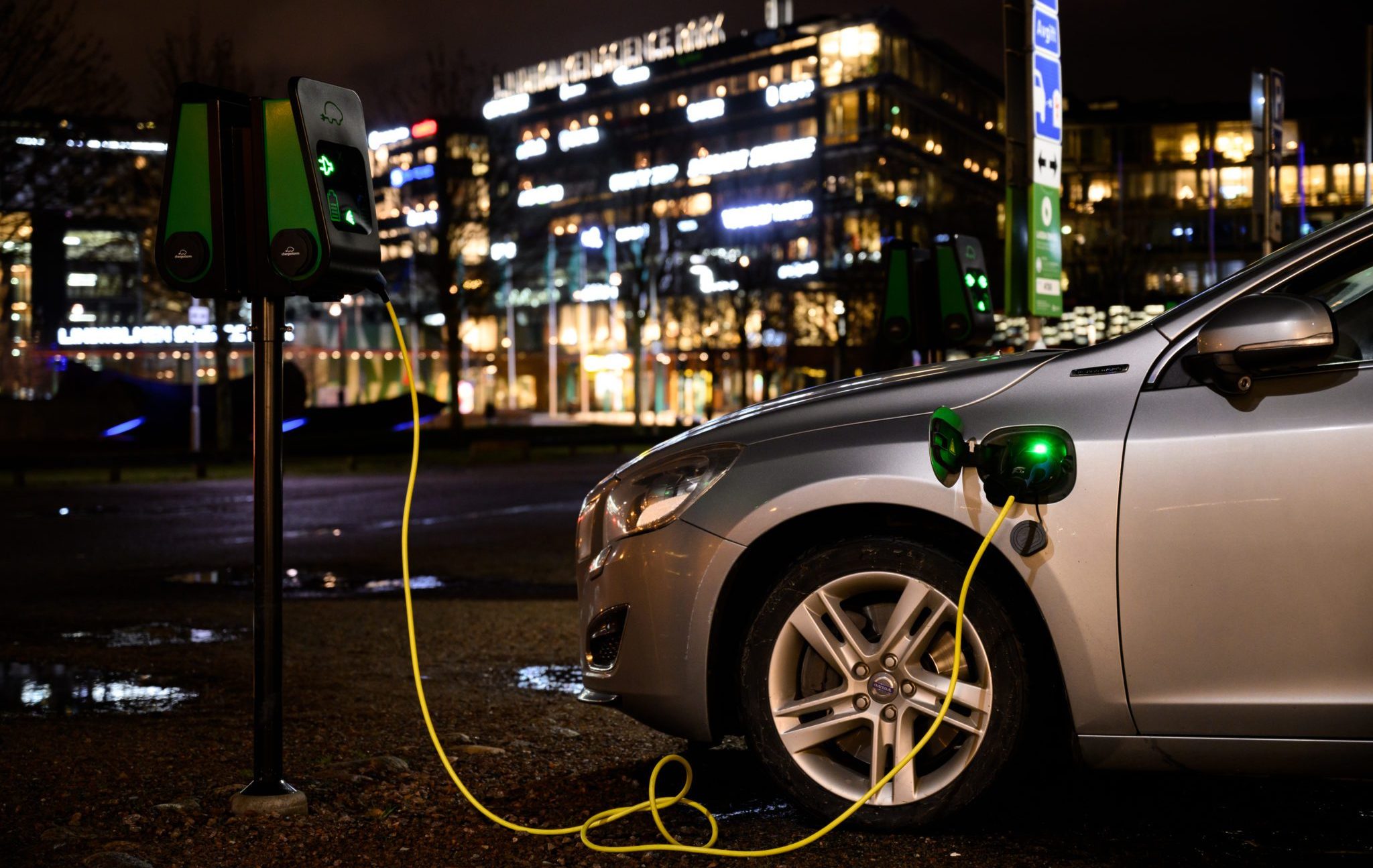 Electric Vehicle Mandates Threaten U.S. Grid The American Conservative