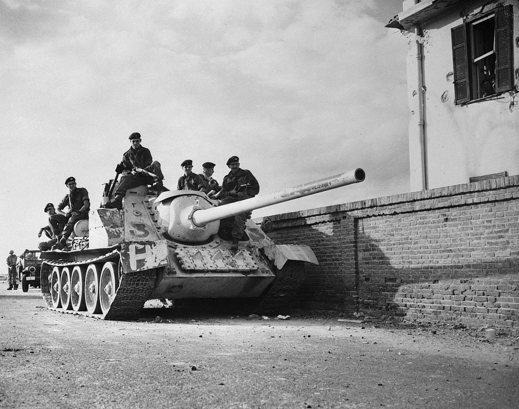 UK Conservatives Recovered from Ill-Fated Suez War to Win Next Election